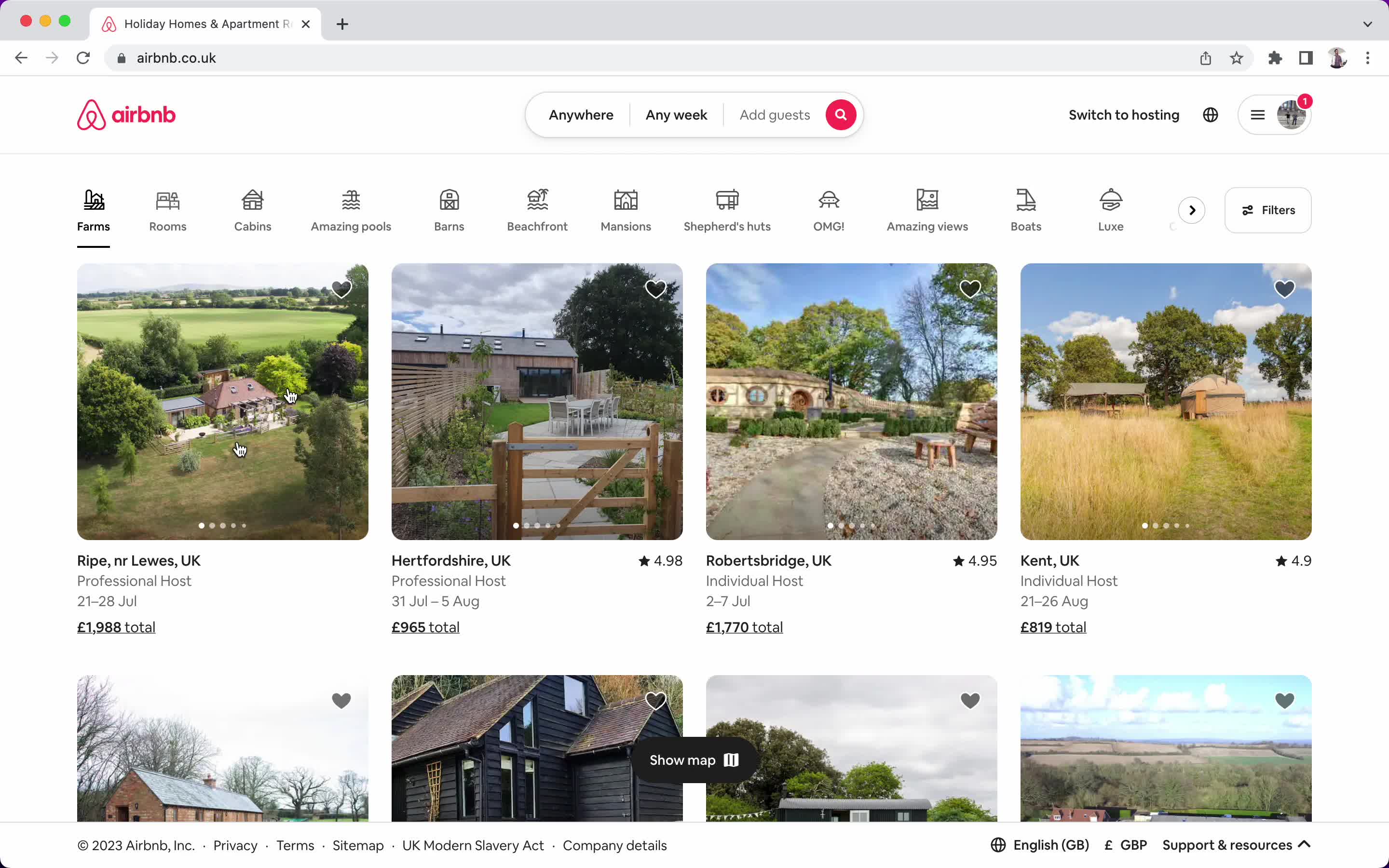 Booking a room on Airbnb video thumbnail